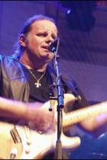 Watch Walter Trout Band in Concert - Germany Wolowtube